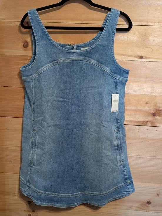 Pilcro Dresses & Skirts - Pilcro Light Blue Denim Shift Dress, Gorgeous, Medium NWT,Sure Cute ! 148 Retail